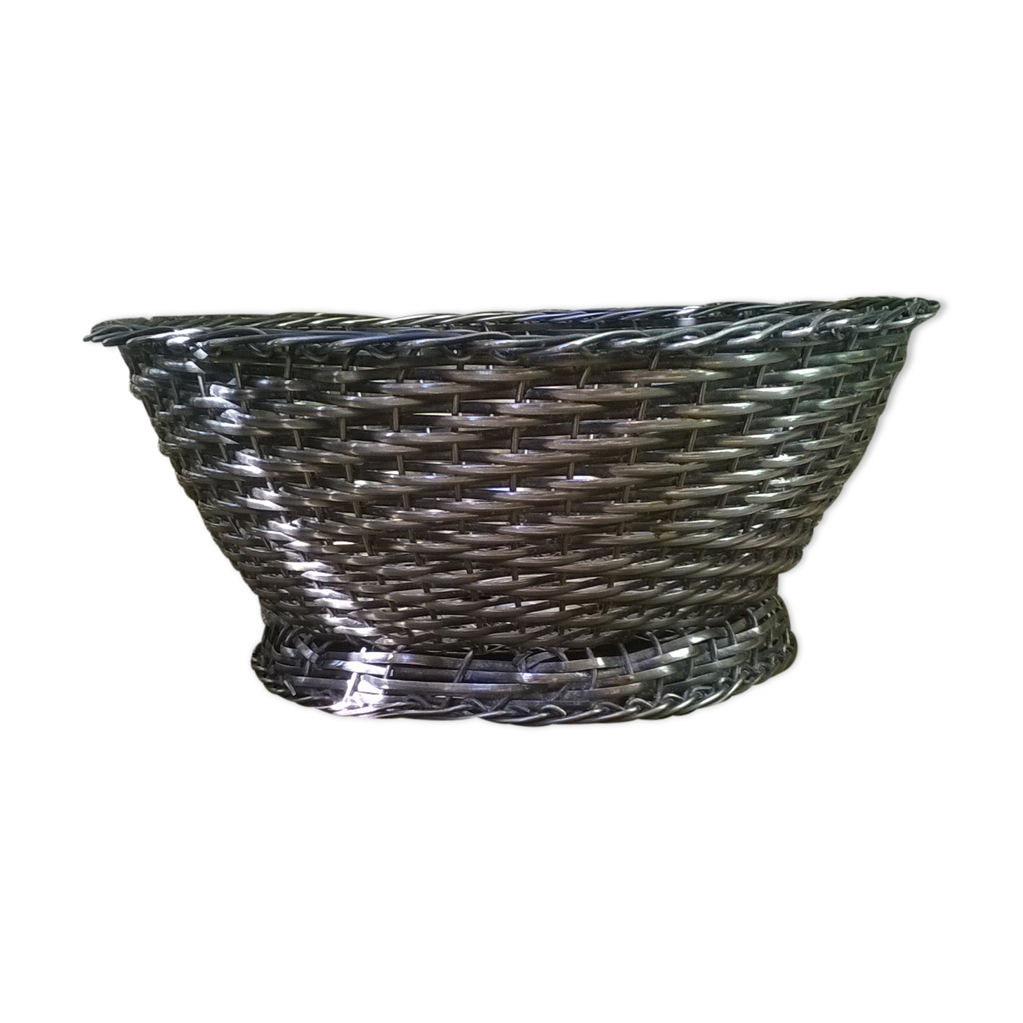 Silver metal trash