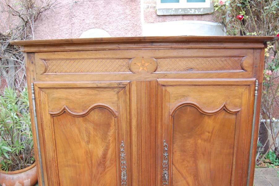 Louis XV style low walnut cabinet from the 19th century