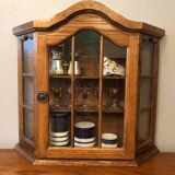 Display case to be installed or hung