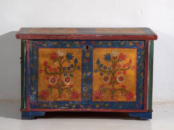 Antique folk art style chest with floral motifs (c.1920)