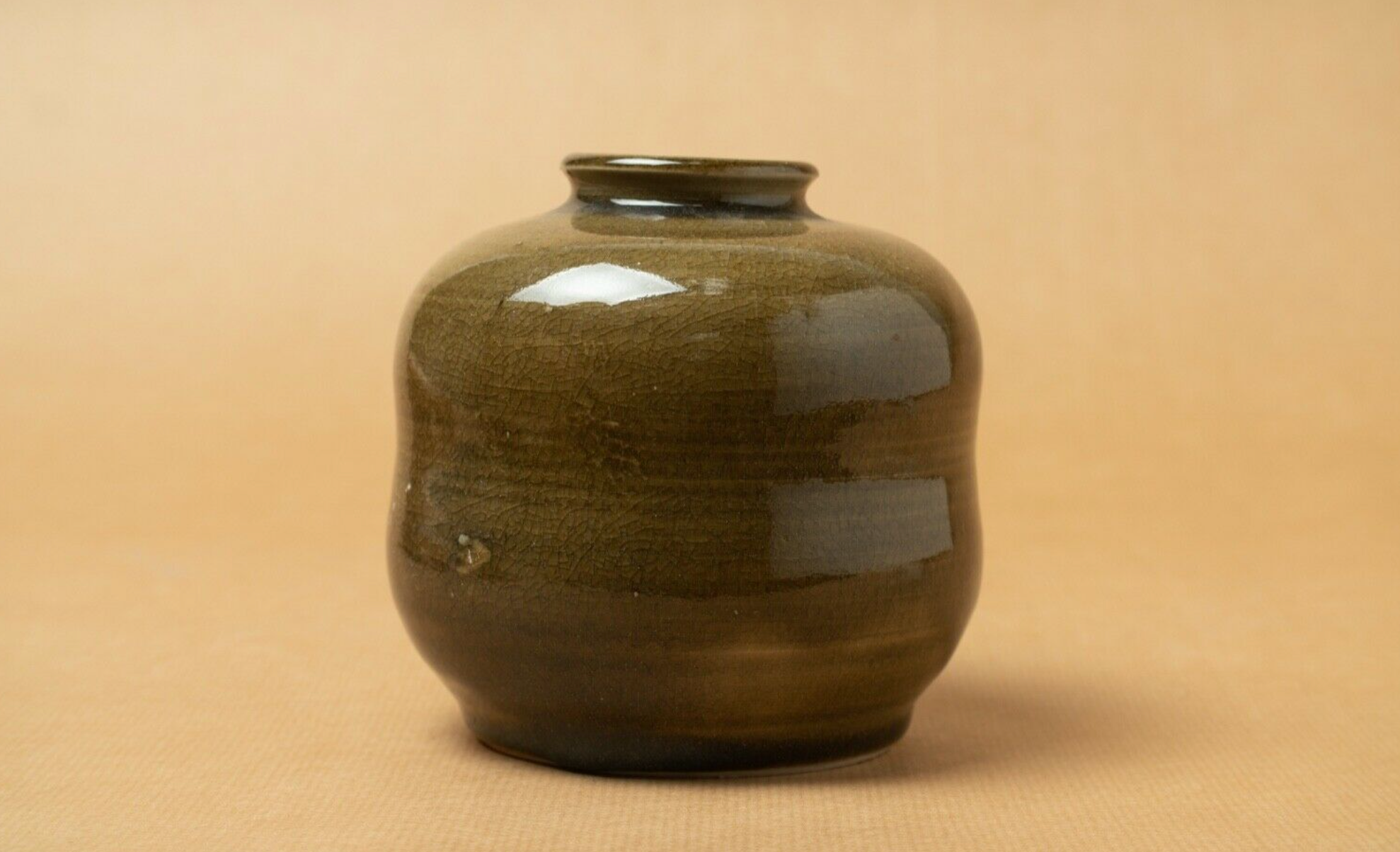 cracked green enamel vase signed kiseto vintage 1970