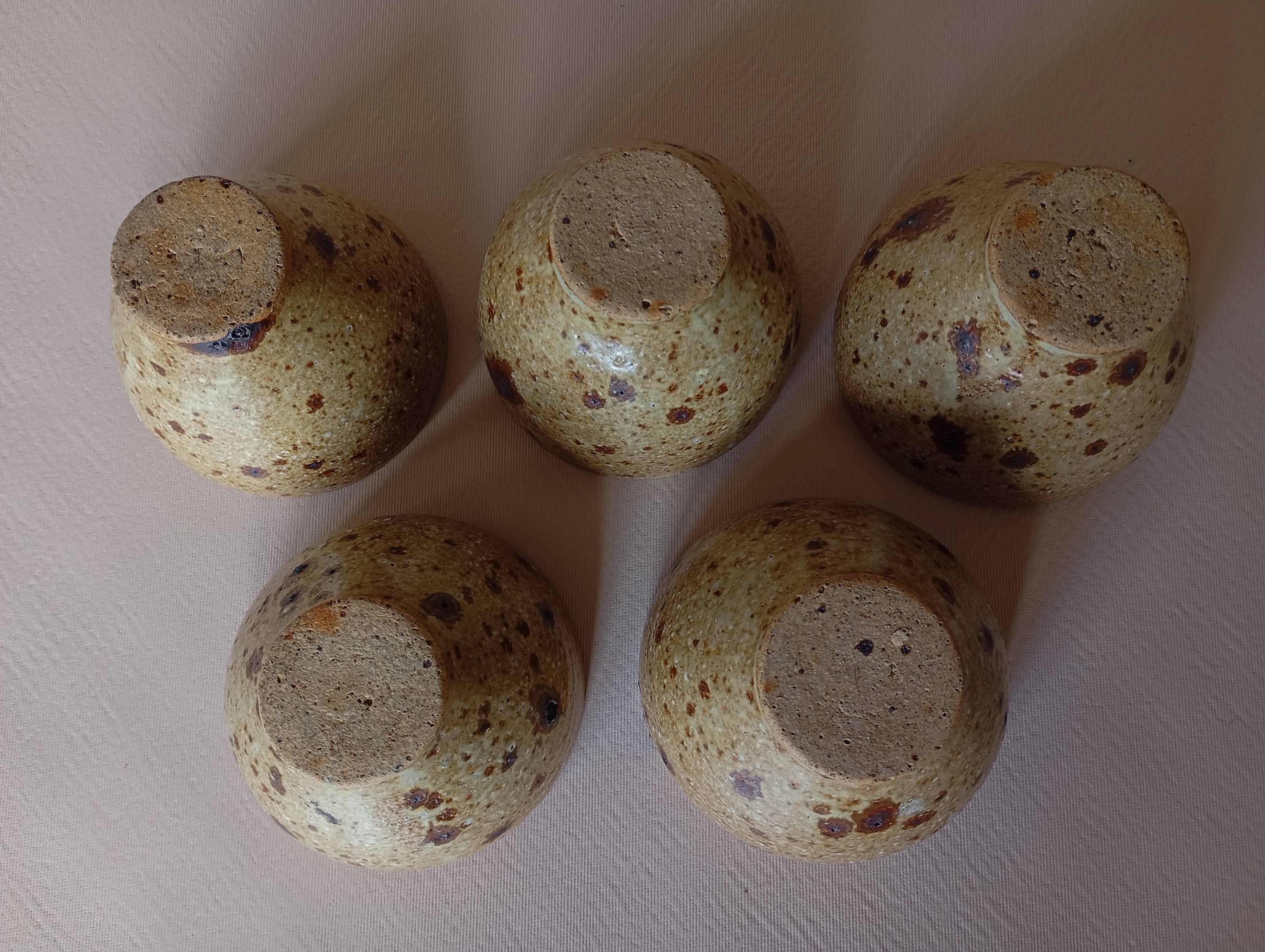 5 stoneware tea bowls