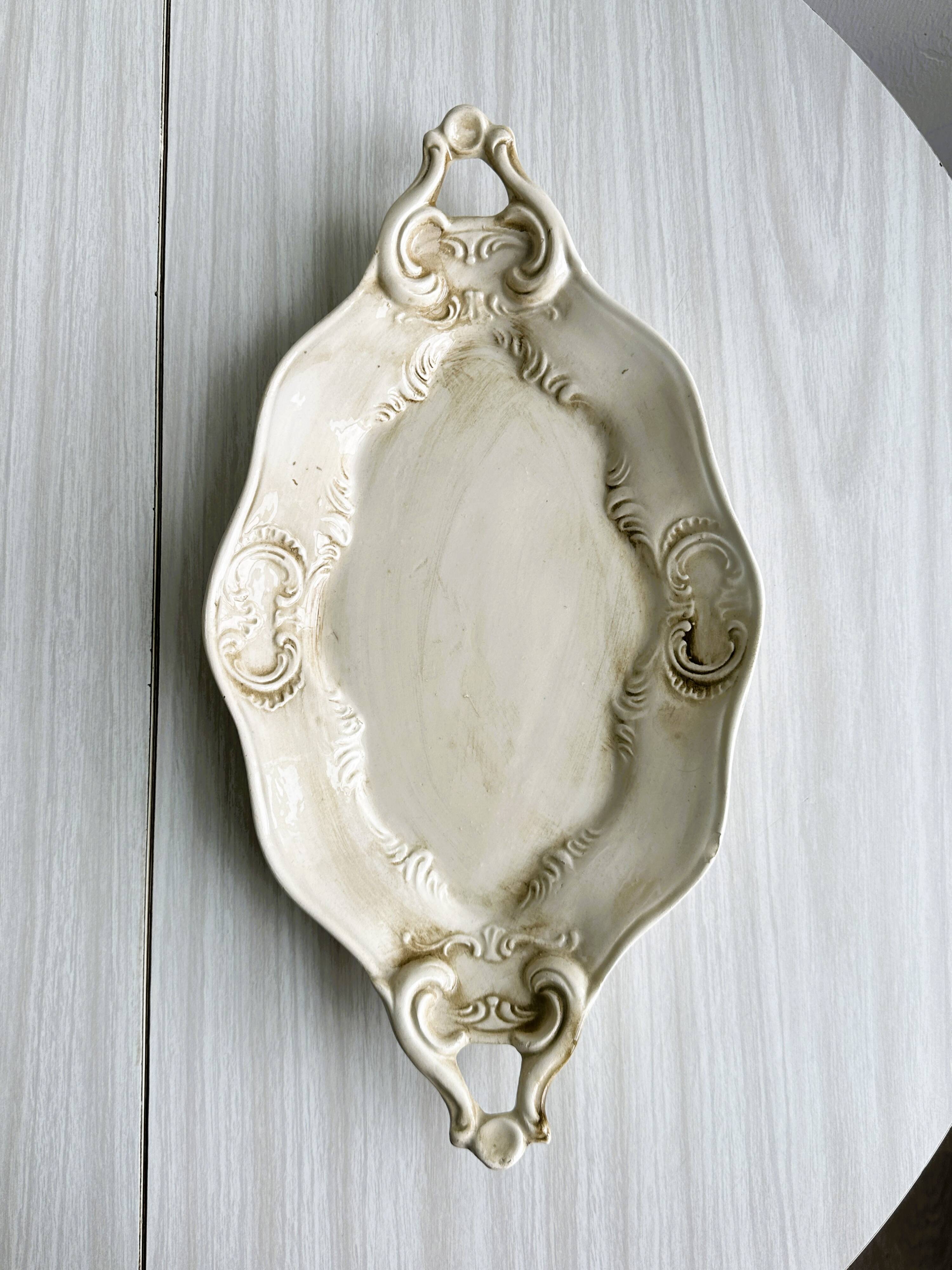 White ceramic dish