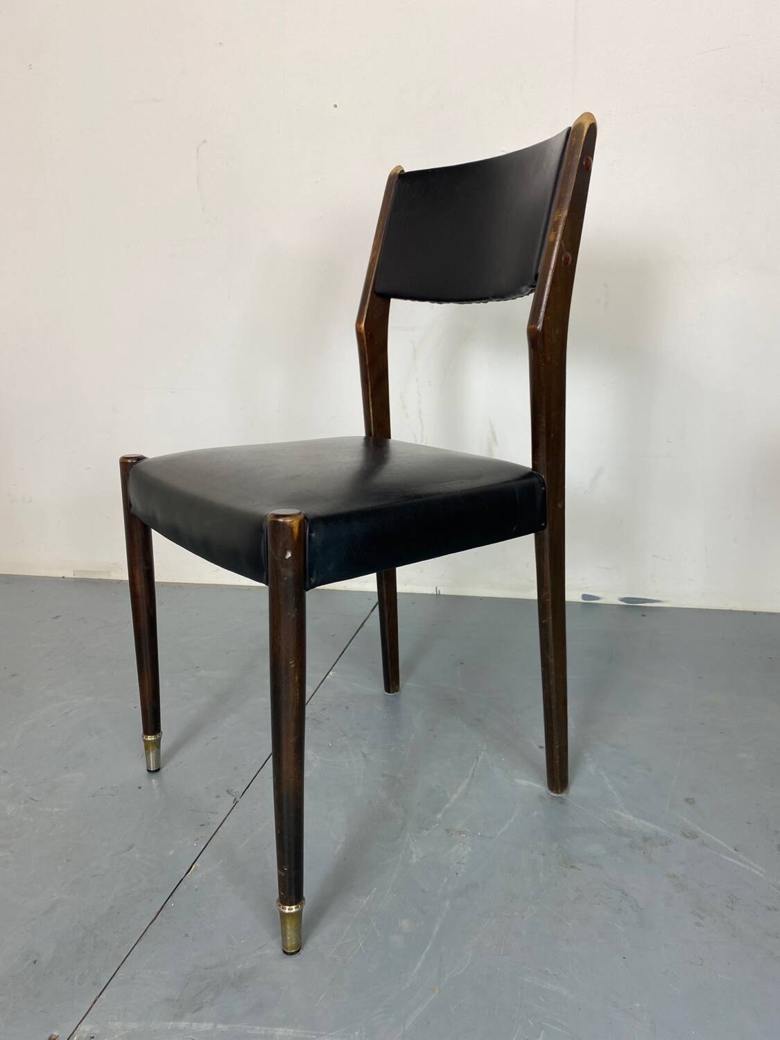 Chaises Modernistes Mid-Century, 1960s, Set de 3