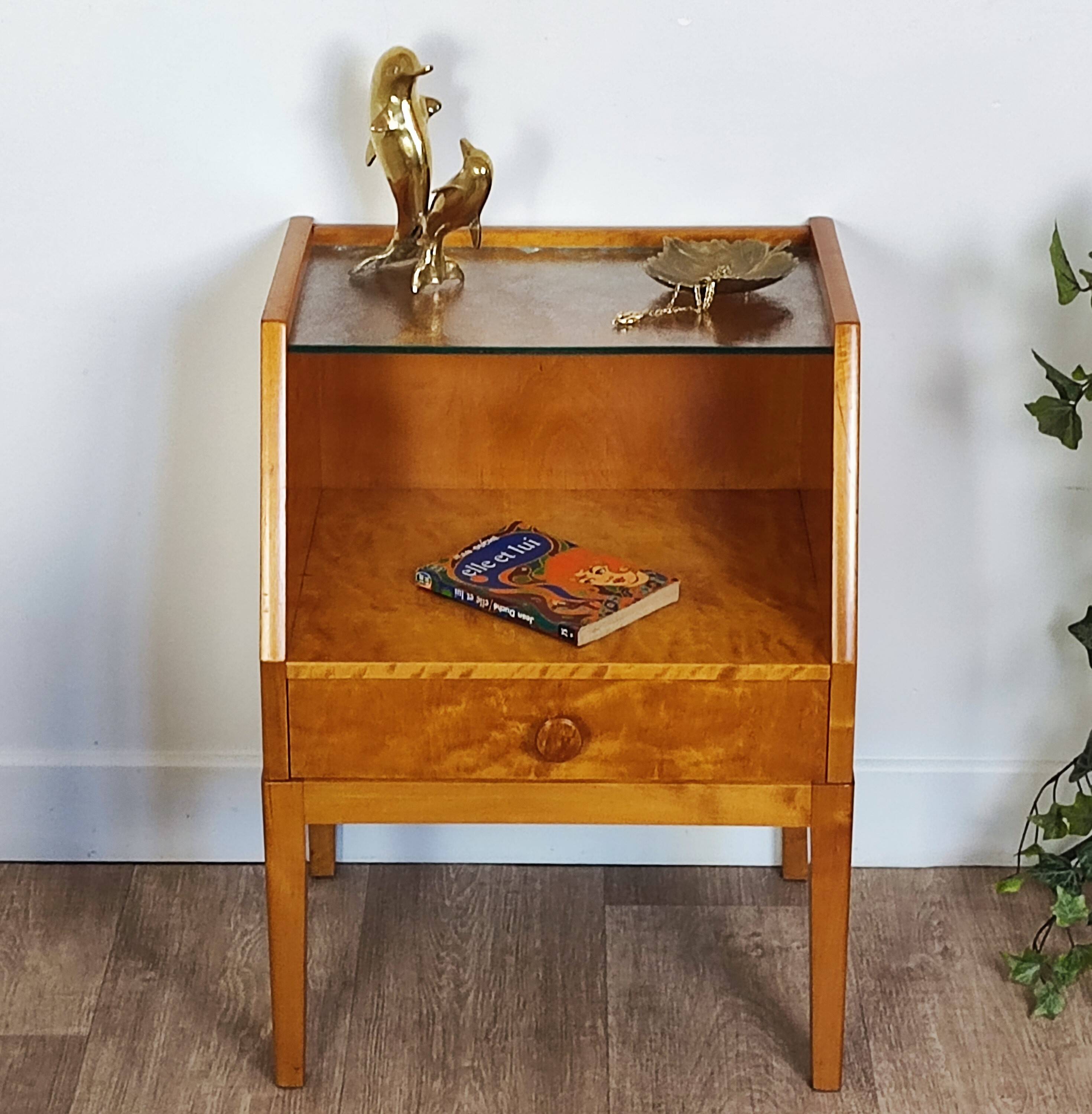 Pair of bedside tables