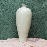 Cracked porcelain vase from China