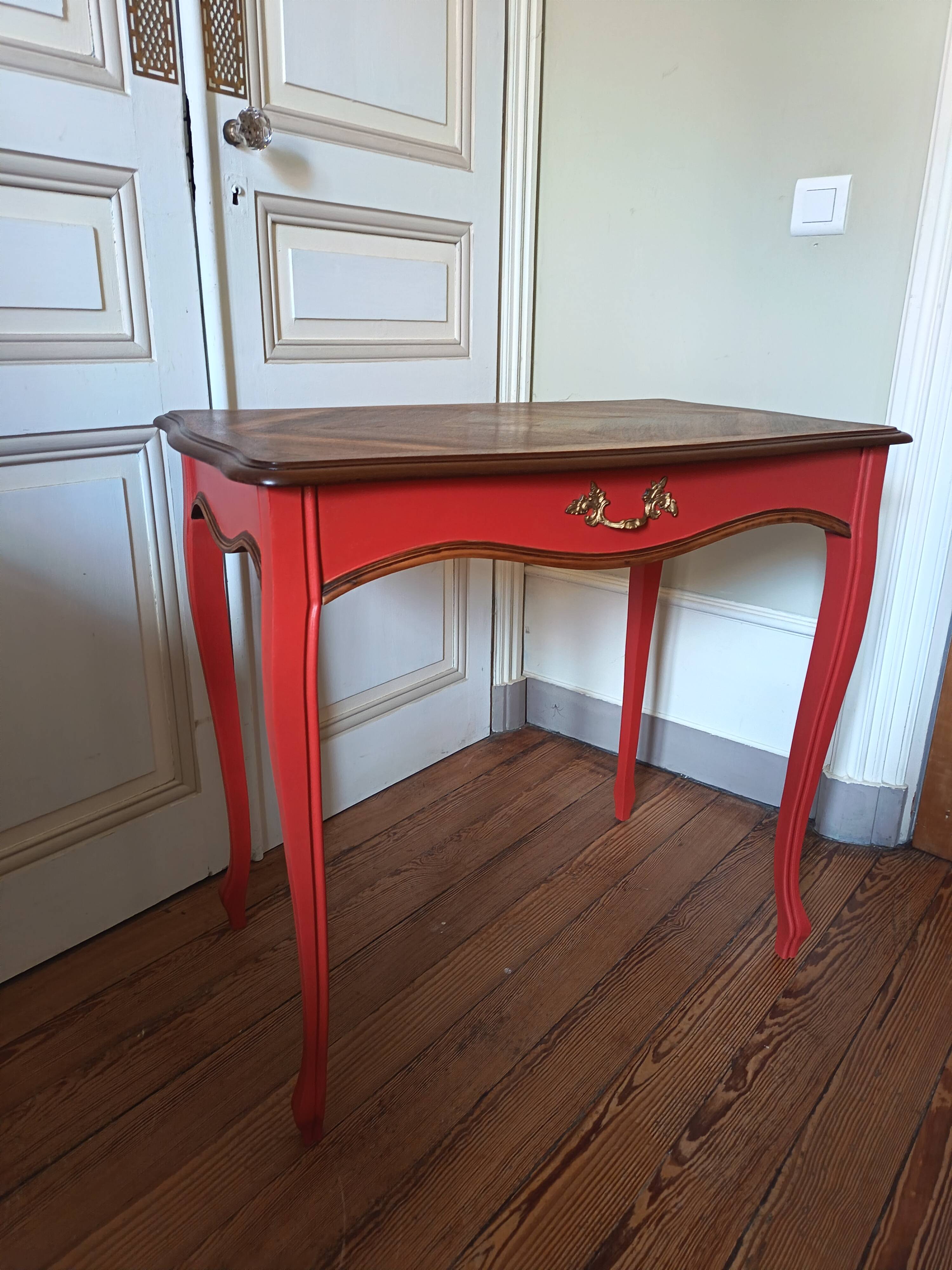 Bureau polychrome style Louis XV