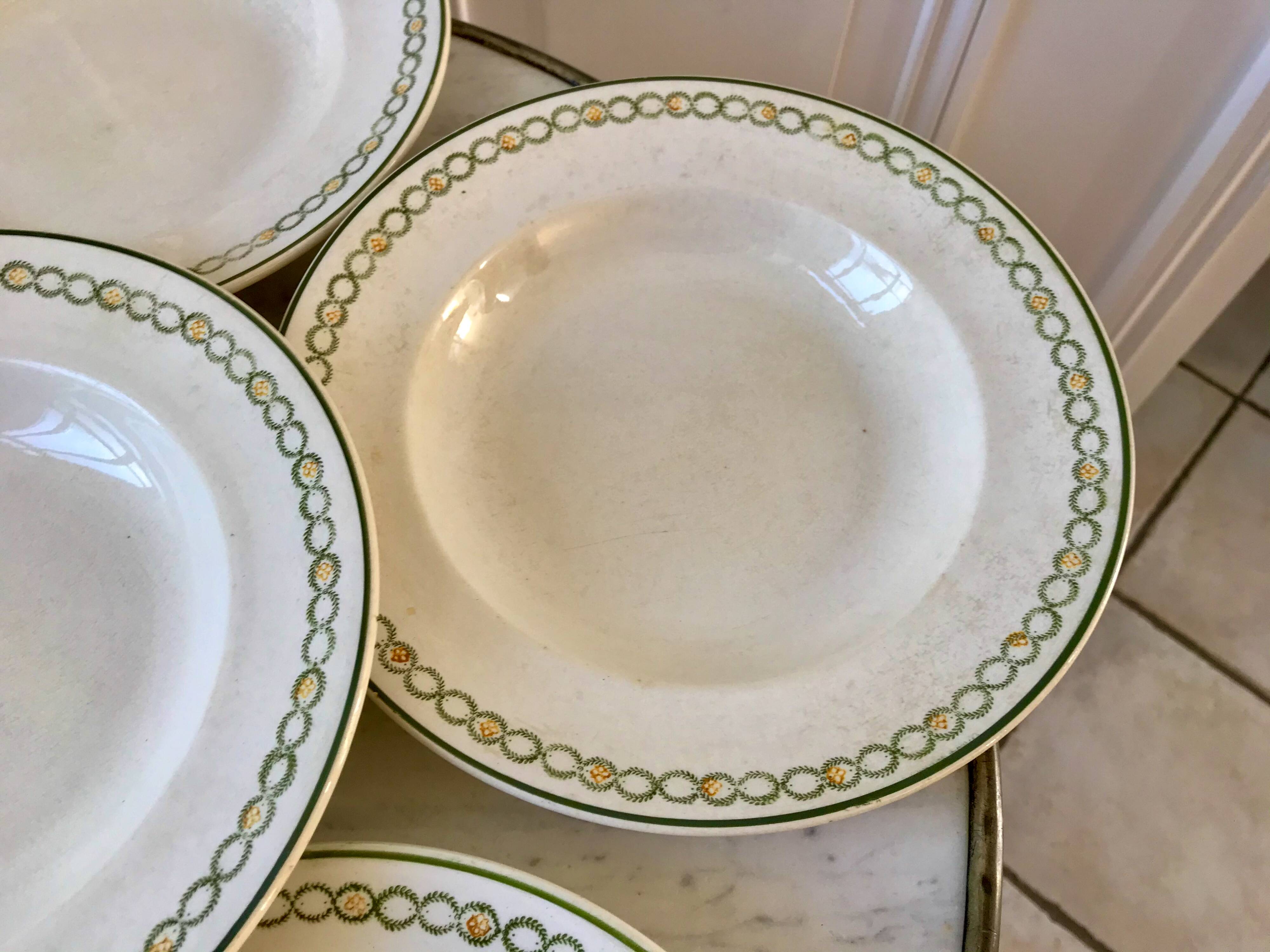 lot of 6 green and orange Longwy Iron Earth hollows from the beginning of the 19th century