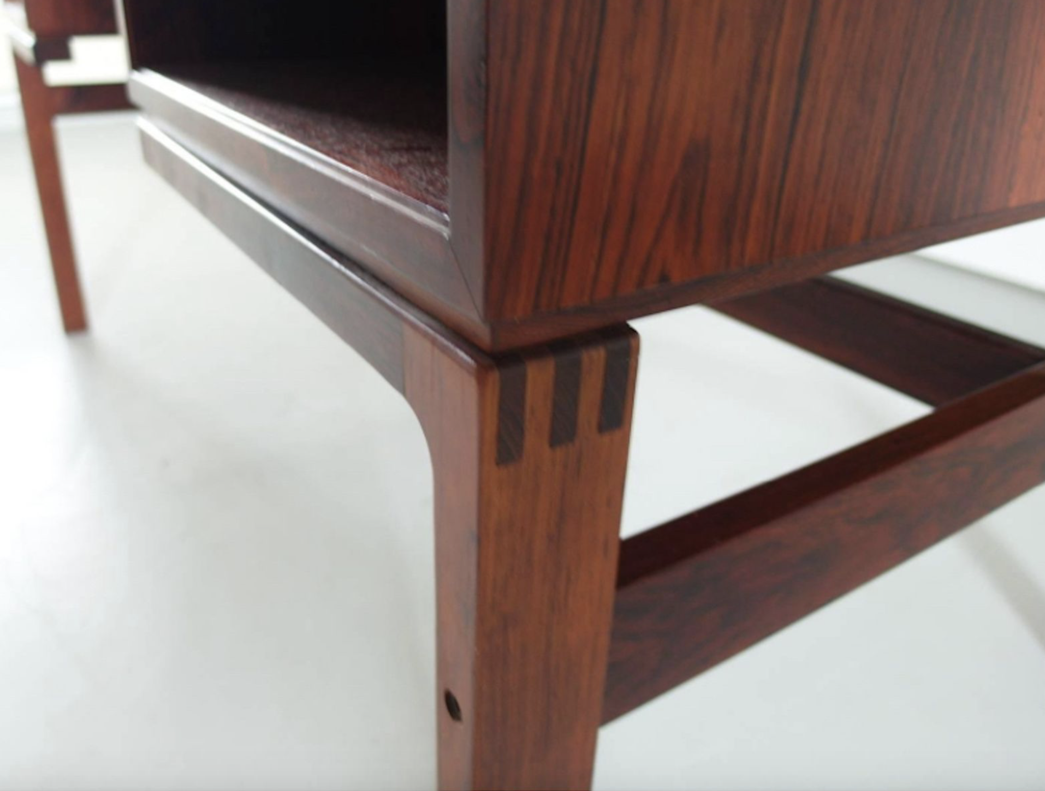 Mid-Century Danish Rio Model Jakaranda Rosewood Desk by Arne Wahl Iversen for Vinde, 1960s