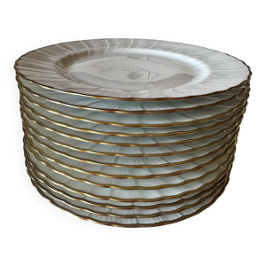 13 Assiettes plates bernardaud
