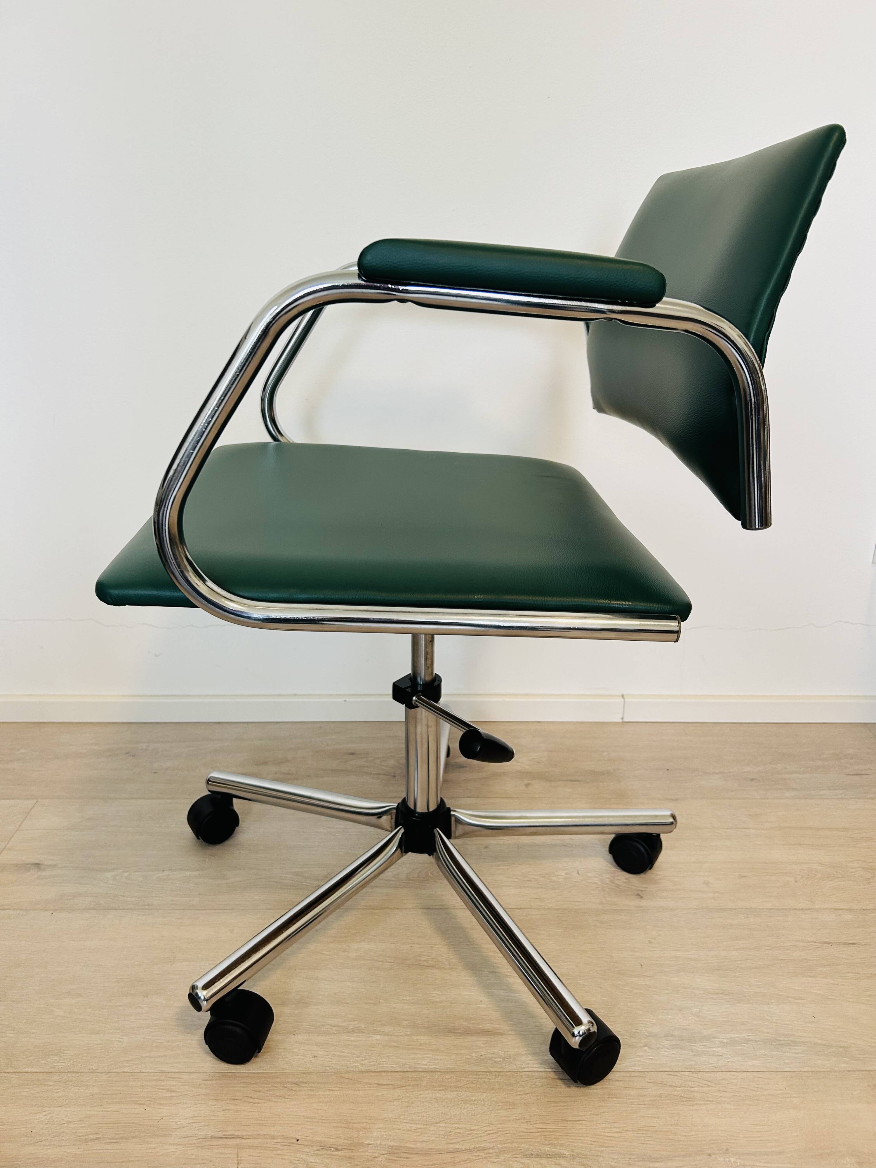 Fully Restored Kovona Office Chair K-385, Czechoslovakia 1970’s
