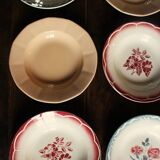 6 mismatched soup plates Digoin Sarreguemines red blue pink