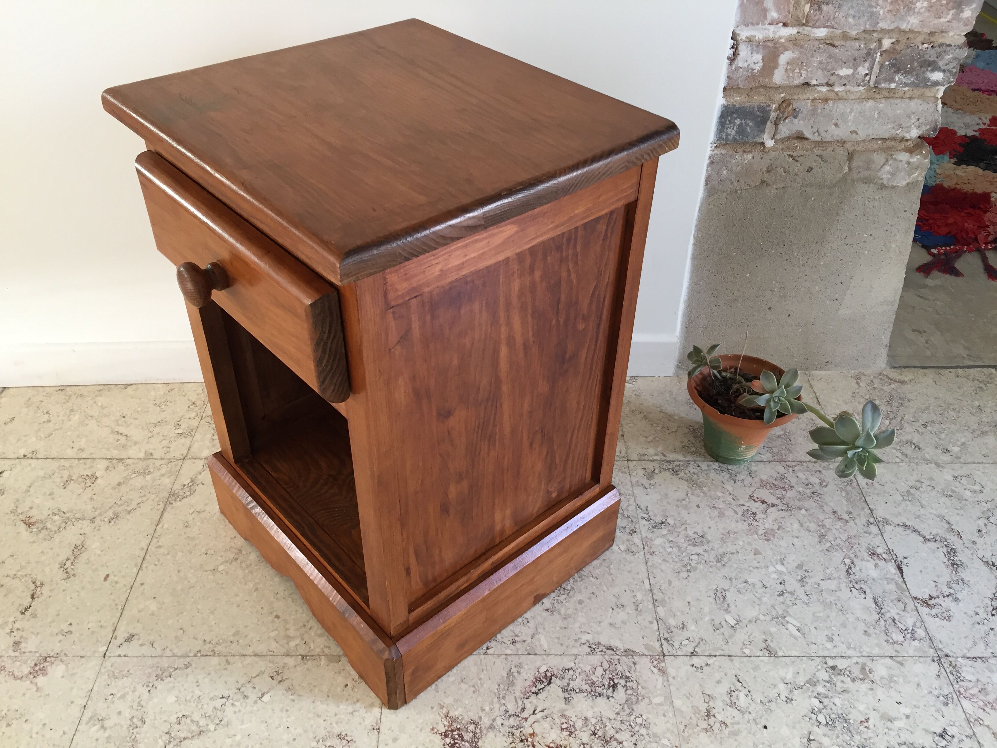 Table de chevet vintage