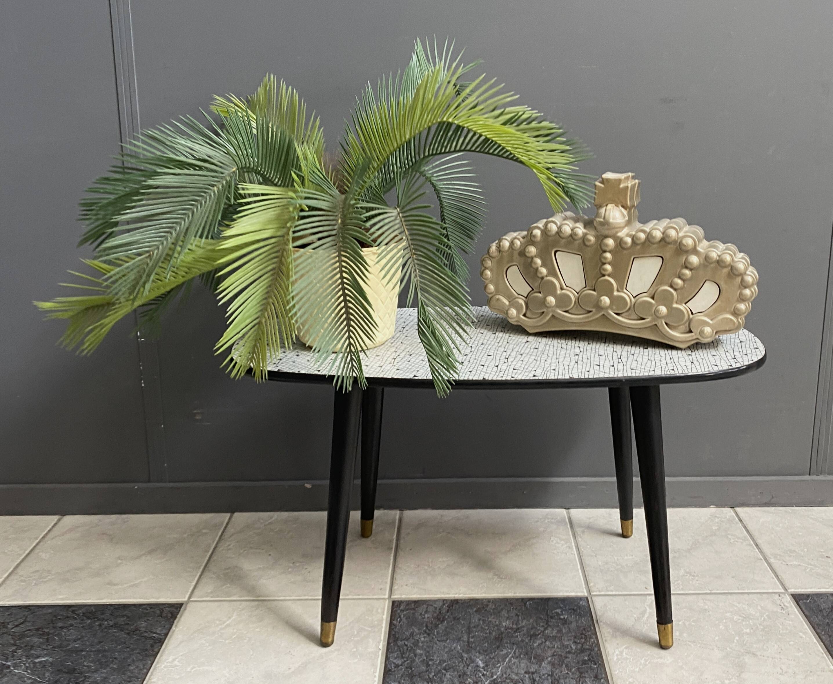 Black and White oval formica table 1960s