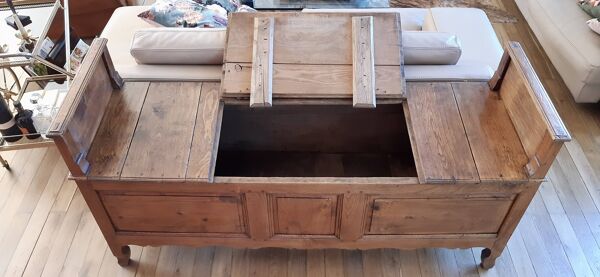 Banc-coffre ou marche banc début XIXème