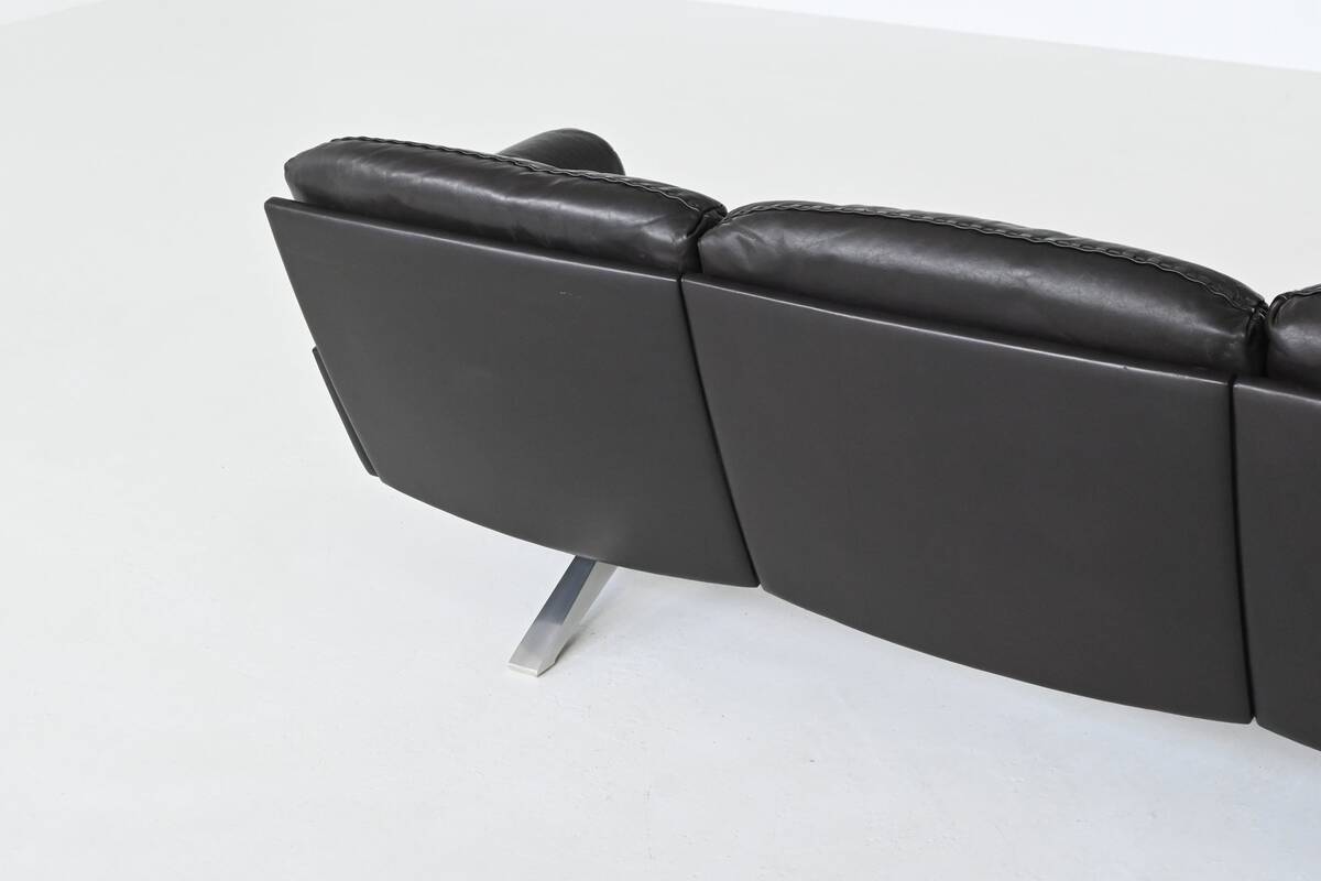 Canapé 3 places De Sede modèle DS-31 en cuir noir, Suisse 1970