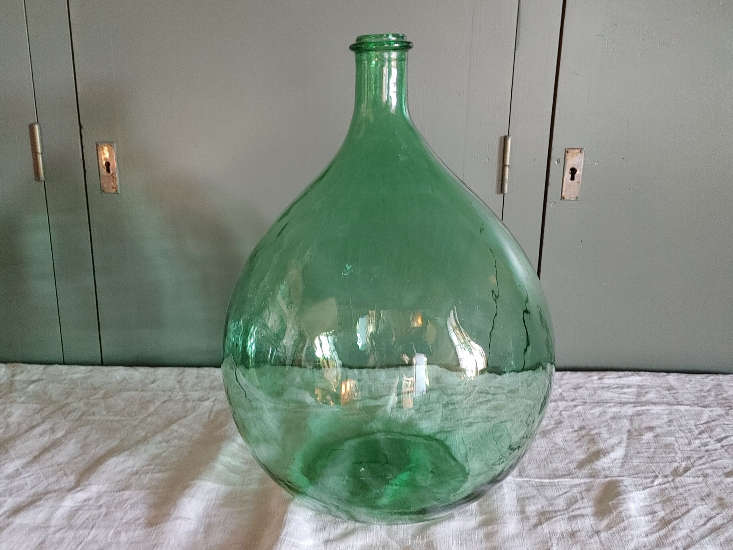 Former Lady Jeanne, bubbled glass 15 liters