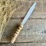 Bread knife with bamboo handle