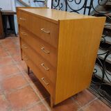 Vintage oak chest of drawers from the 60s