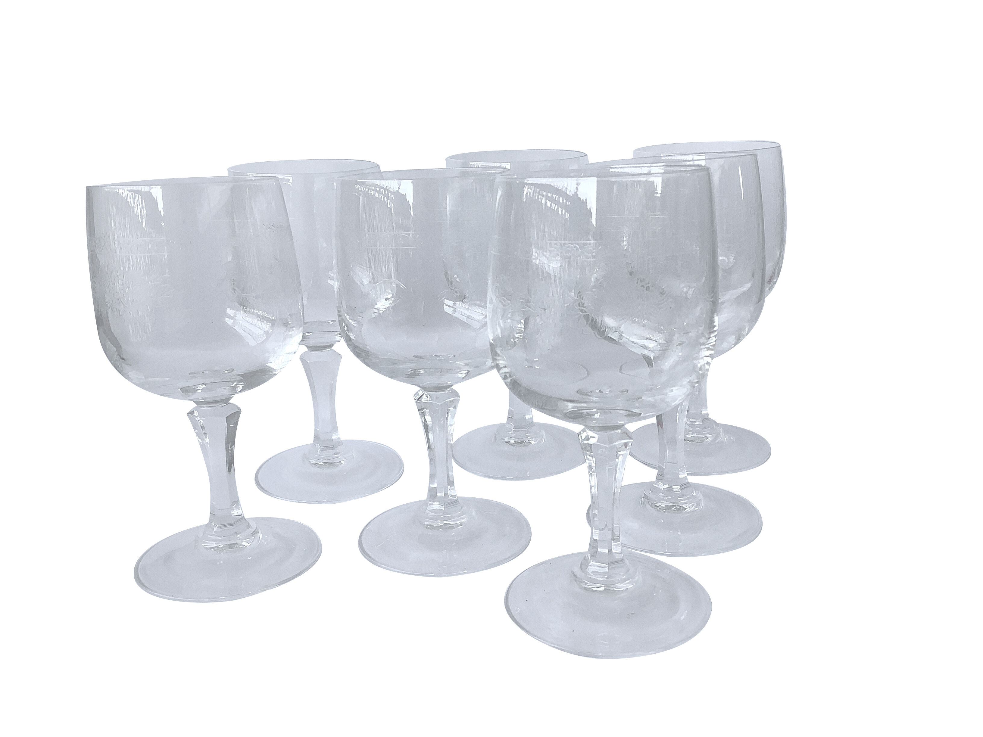 Crystal glasses chiseled on foot Vierzon