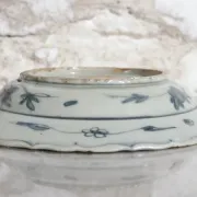 Chinese Swatow dish with pagoda landscape – late Ming, ca. 1600