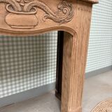 Fireplace mantel (sanded)