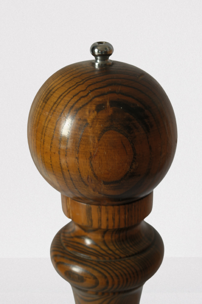 Giant pepper mill in ash wood Borel France