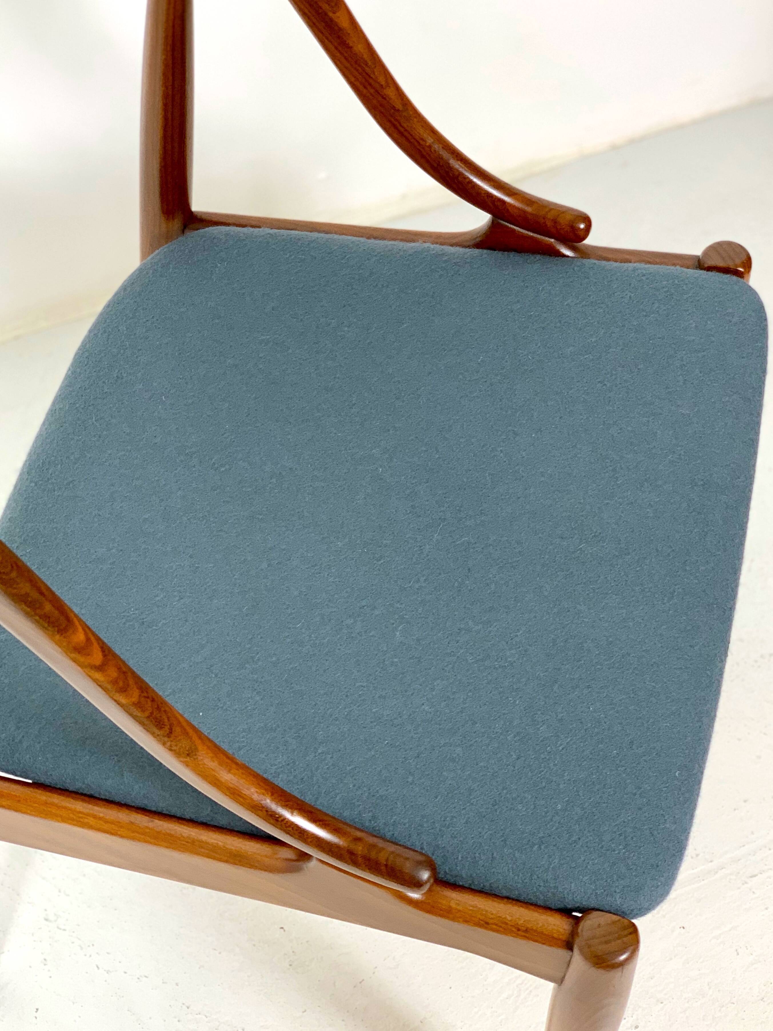 Dining chair model 16 by Johannes Andersen for Uldum, 1960