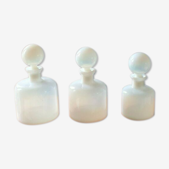 Set of 3 opaline vials