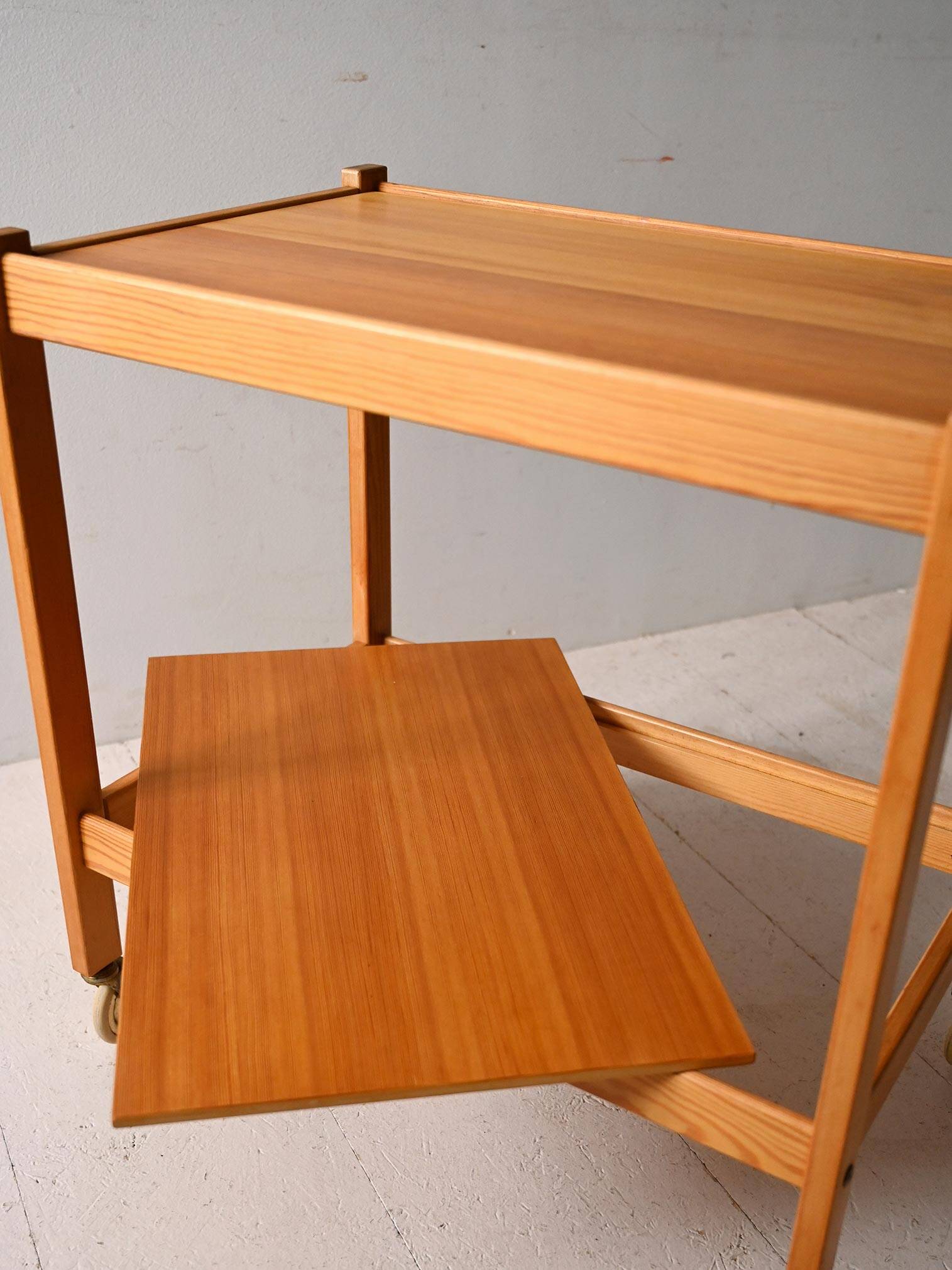1960s Scandinavian pine wood trolley