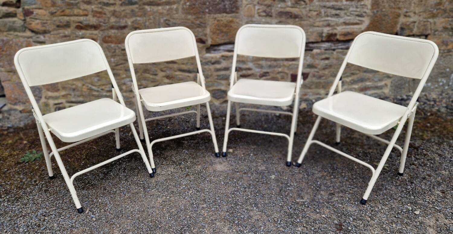 Set of 4 folding metal chairs from the 80s/90s