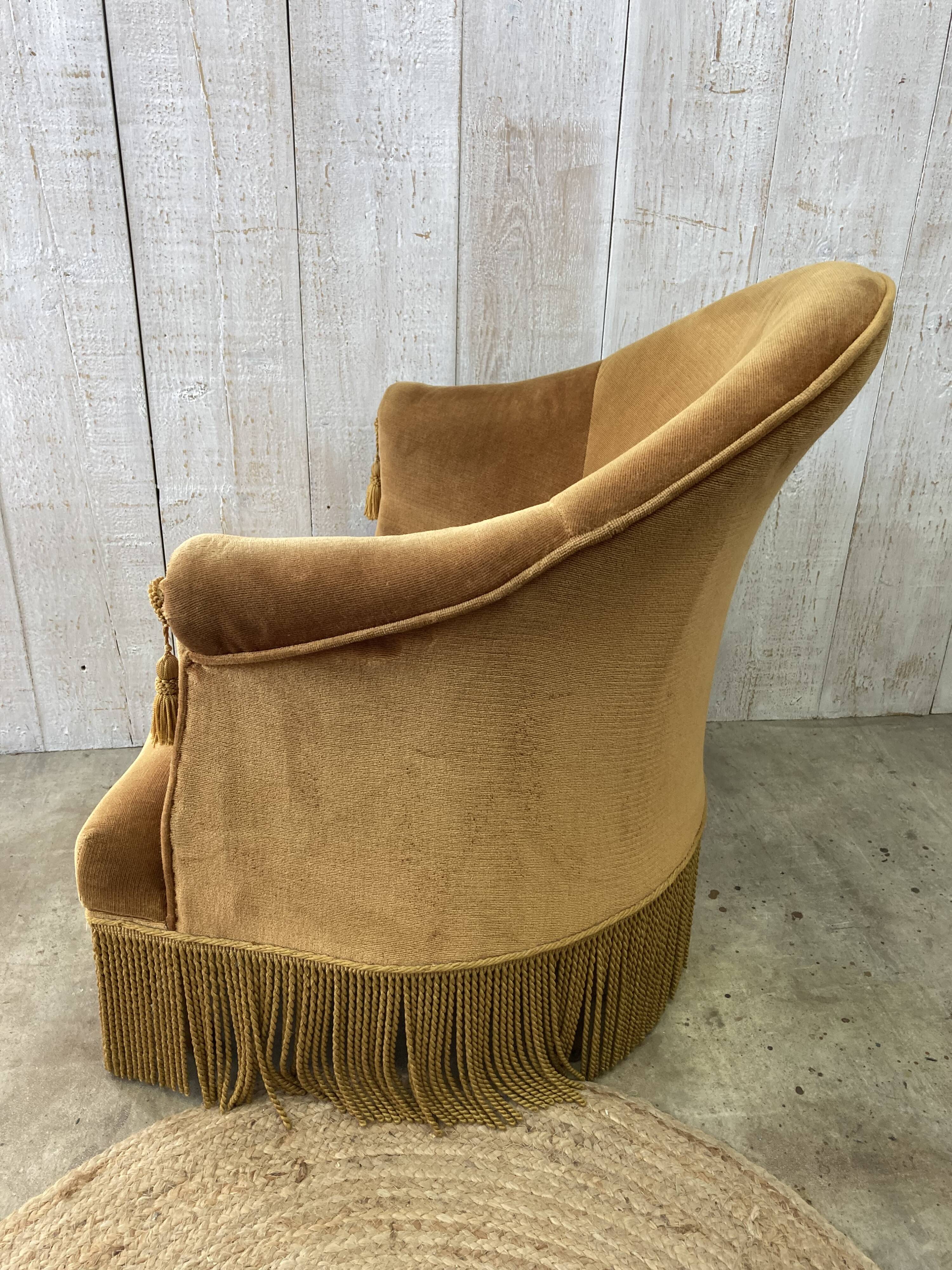 Vintage toad armchair