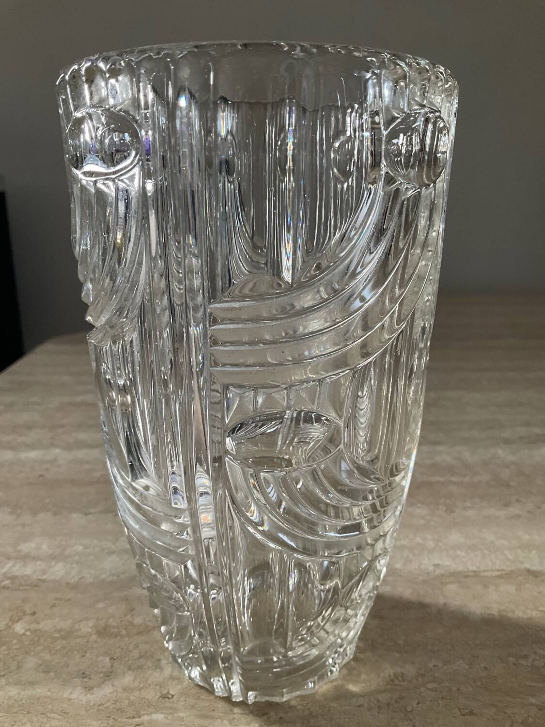 Vase Art Déco en cristal ciselé