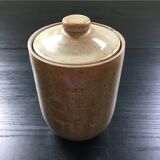 Sandstone salt pot