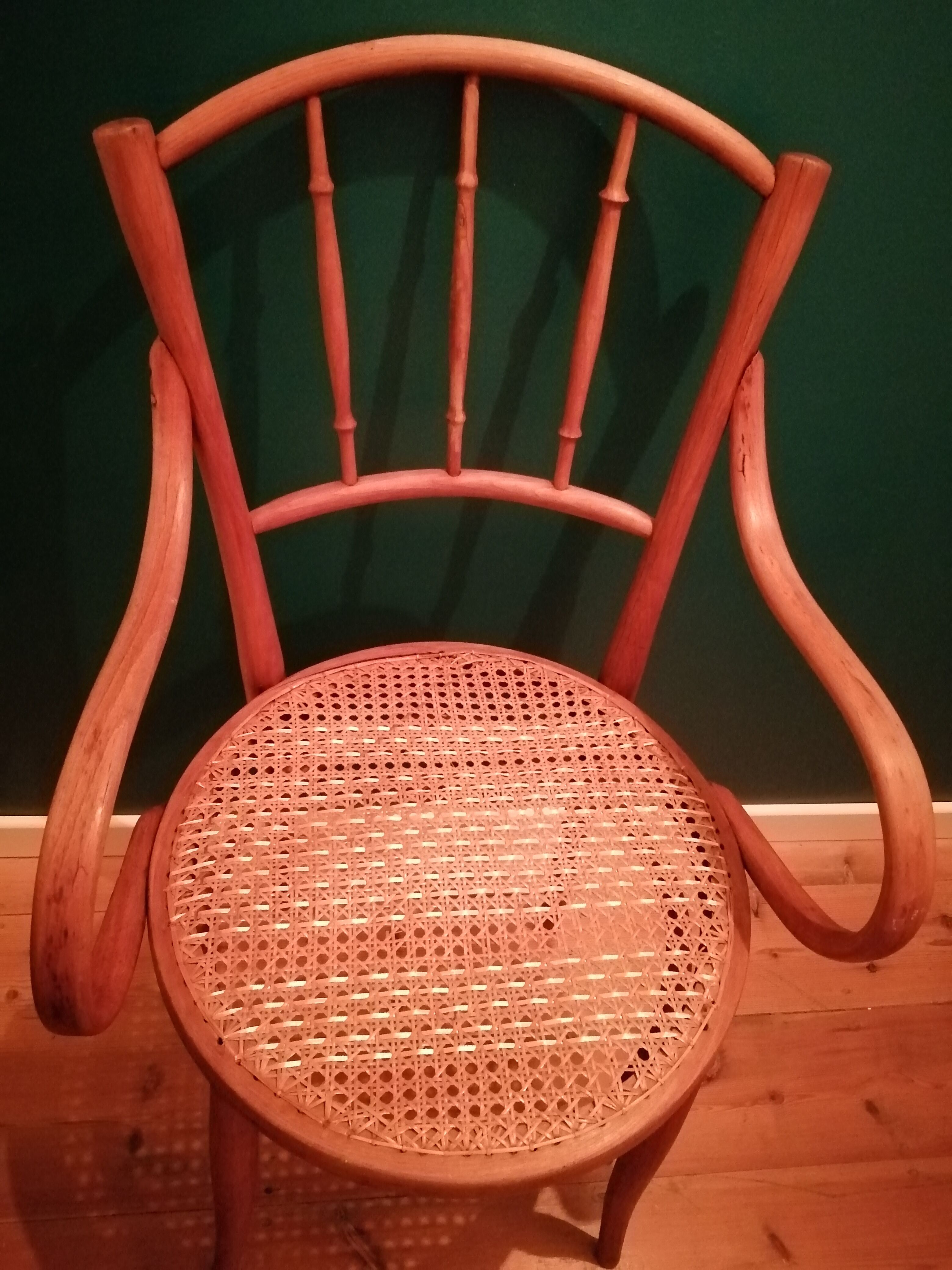 Fauteuil canné