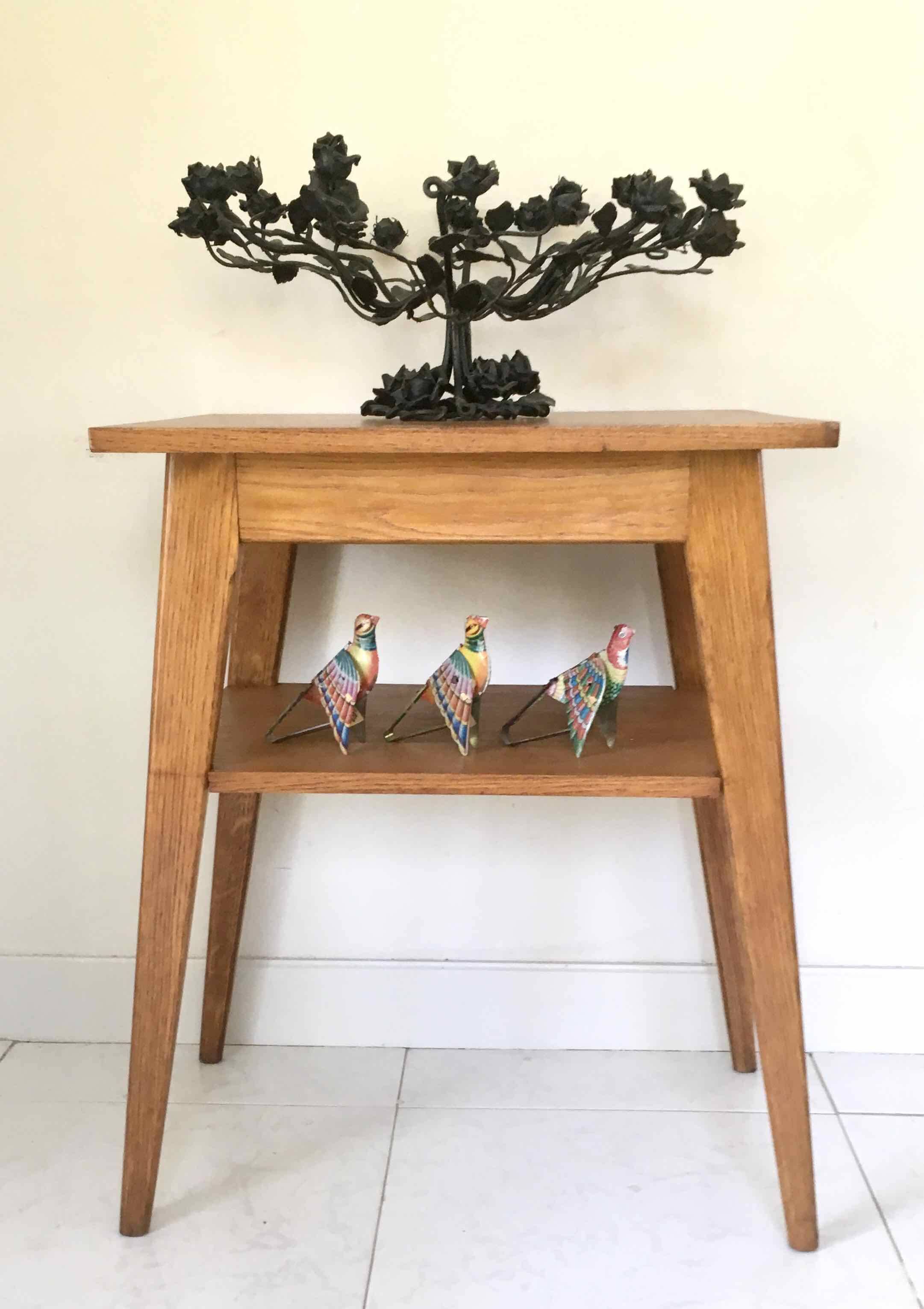 1950 compass foot pedestal table in light wood, side table, side table