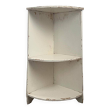 Corner kitchen shelves