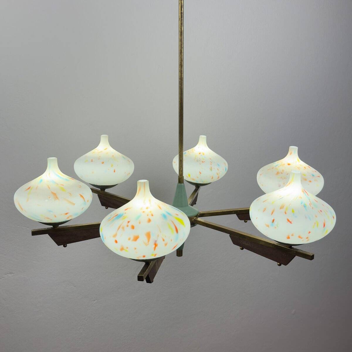 Mid-century chandelier with teak and Murano glass by Stilnovo, Italy, 1950s.