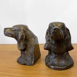 Paire de serre-livres anciens “Chiens de chasse” en bronze
