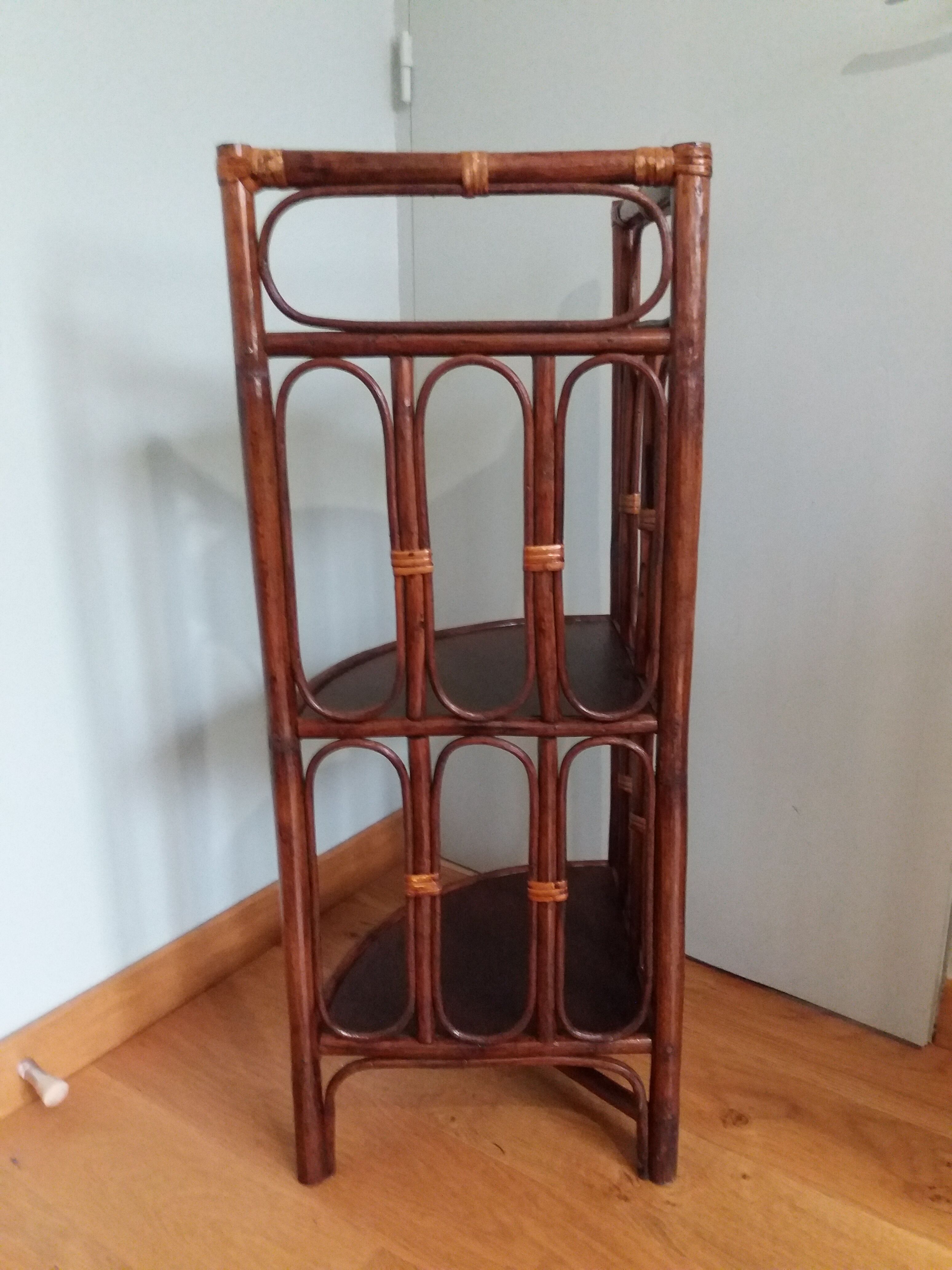 Wicker rattan corner shelf neck