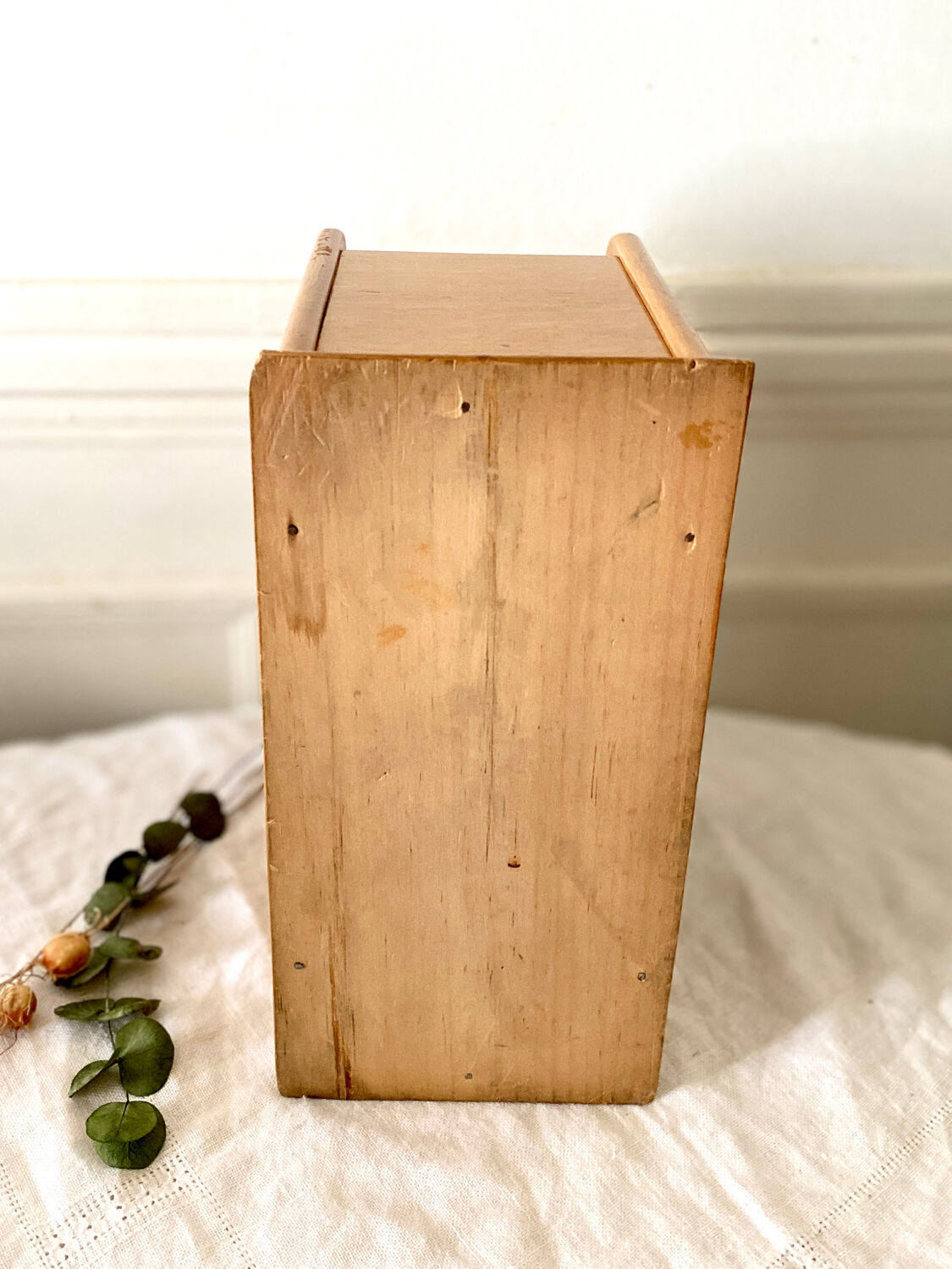 Wooden index card box vintage curtain file