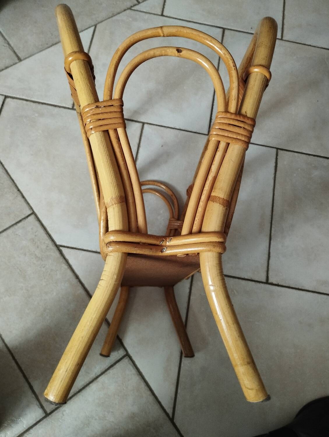 Vintage bamboo and rattan magazine rack from the 70s