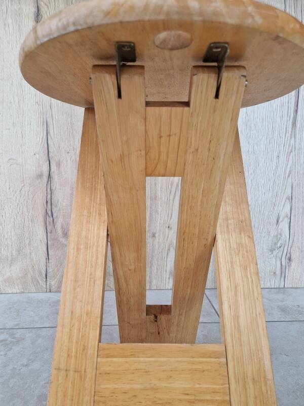 Tabouret pliant en pin - Design attribué à Adrian Reed ou encore Pierre Lota - 1980