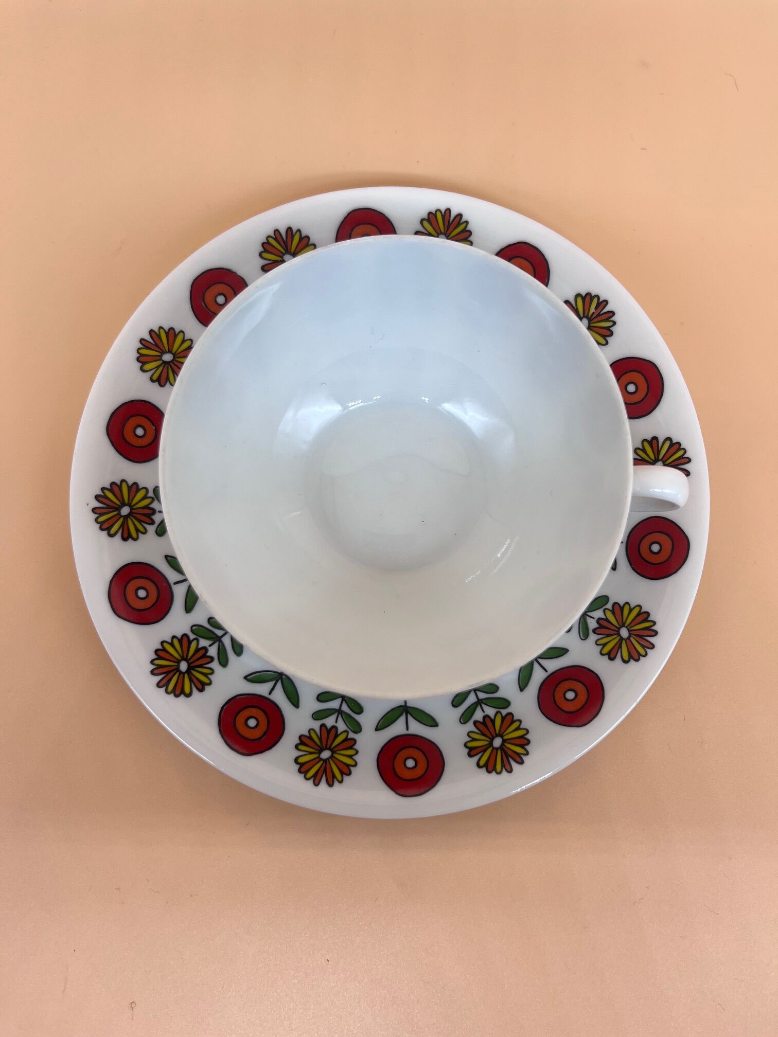 4 porcelain cups 1970
