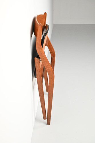 Folding Chair from Dyrlund