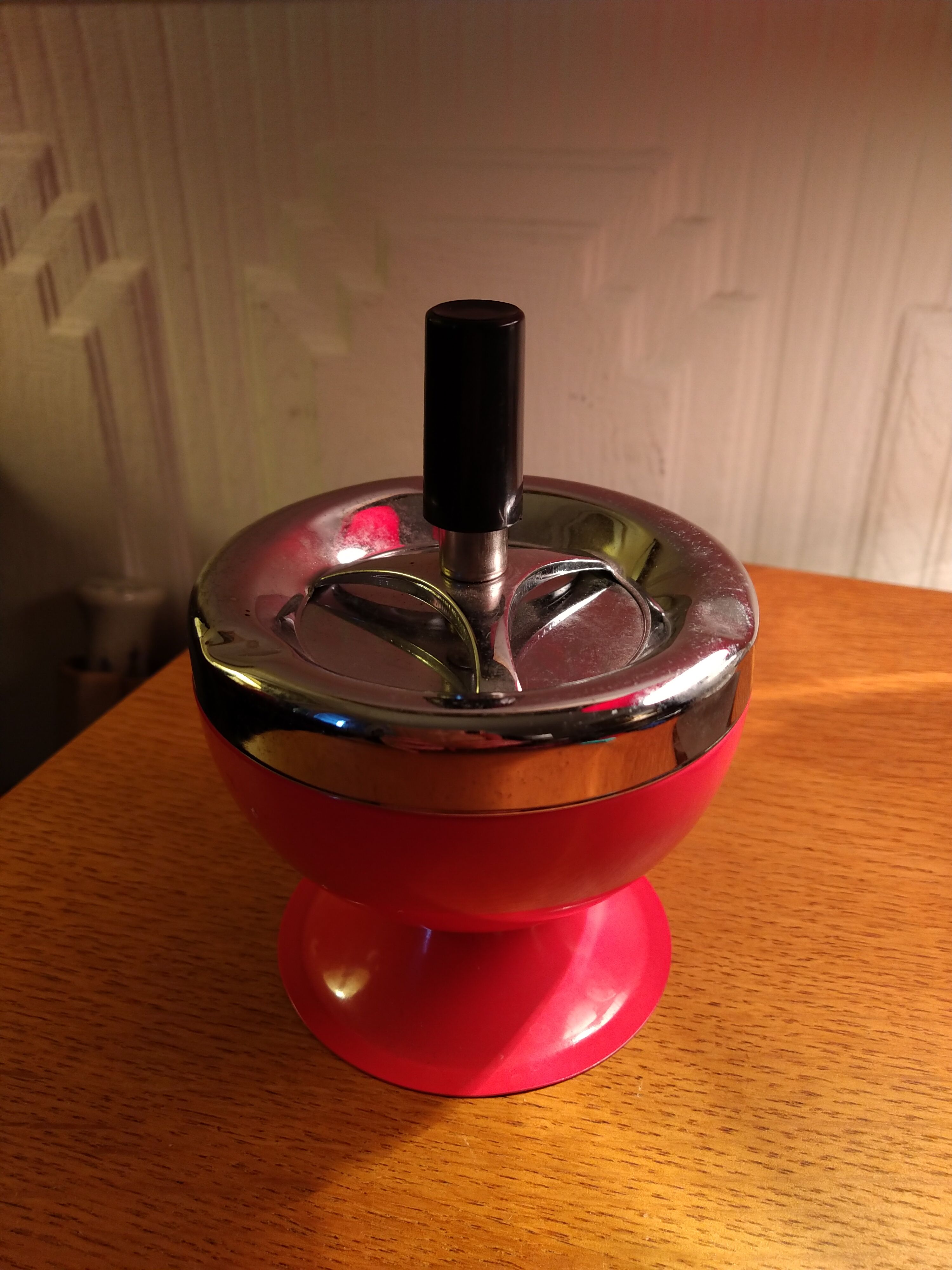 Vintage table ashtray