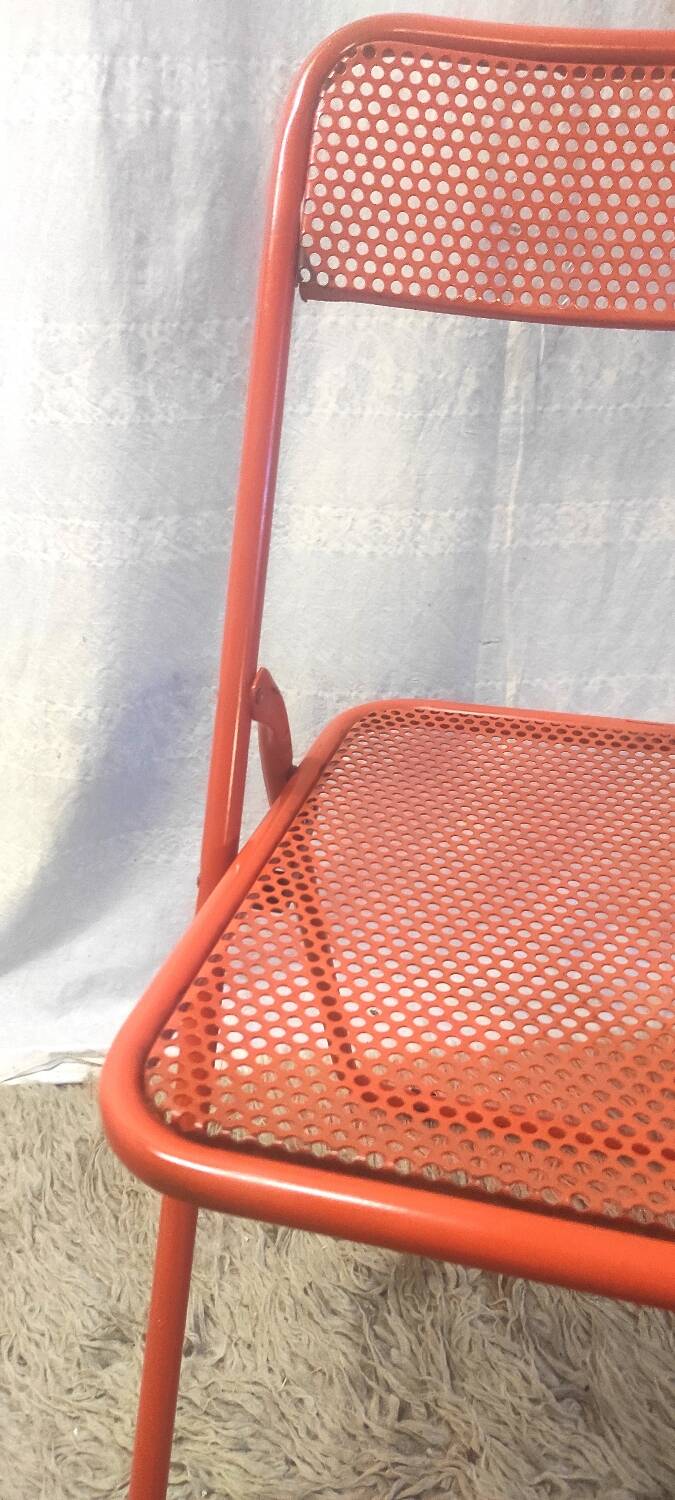 Orange metal folding chairs (set of 2) - 70s/80s