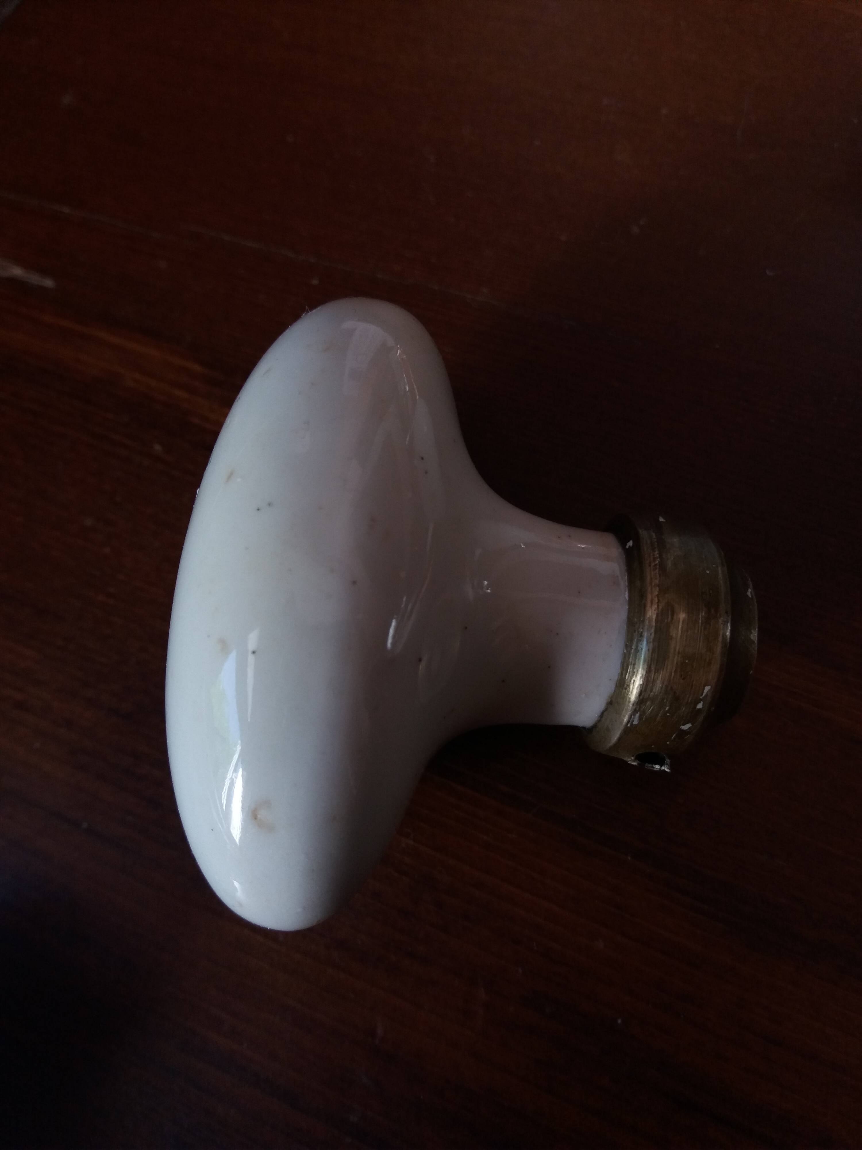 Porcelain door knob handles