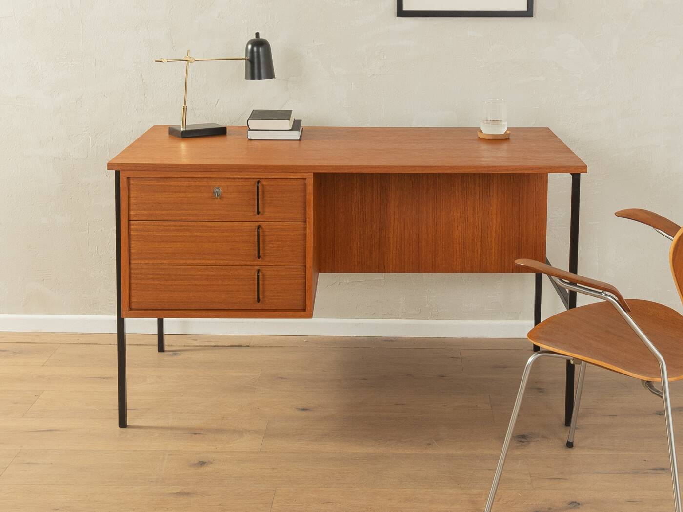 Minimalist freestanding desk from the 1960s by Günter Renkel for Rego Möbel