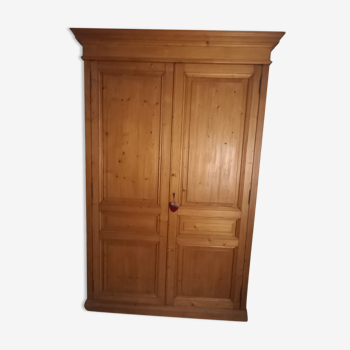 Armoire de rangement ancienne en sapin, debut XX siècle